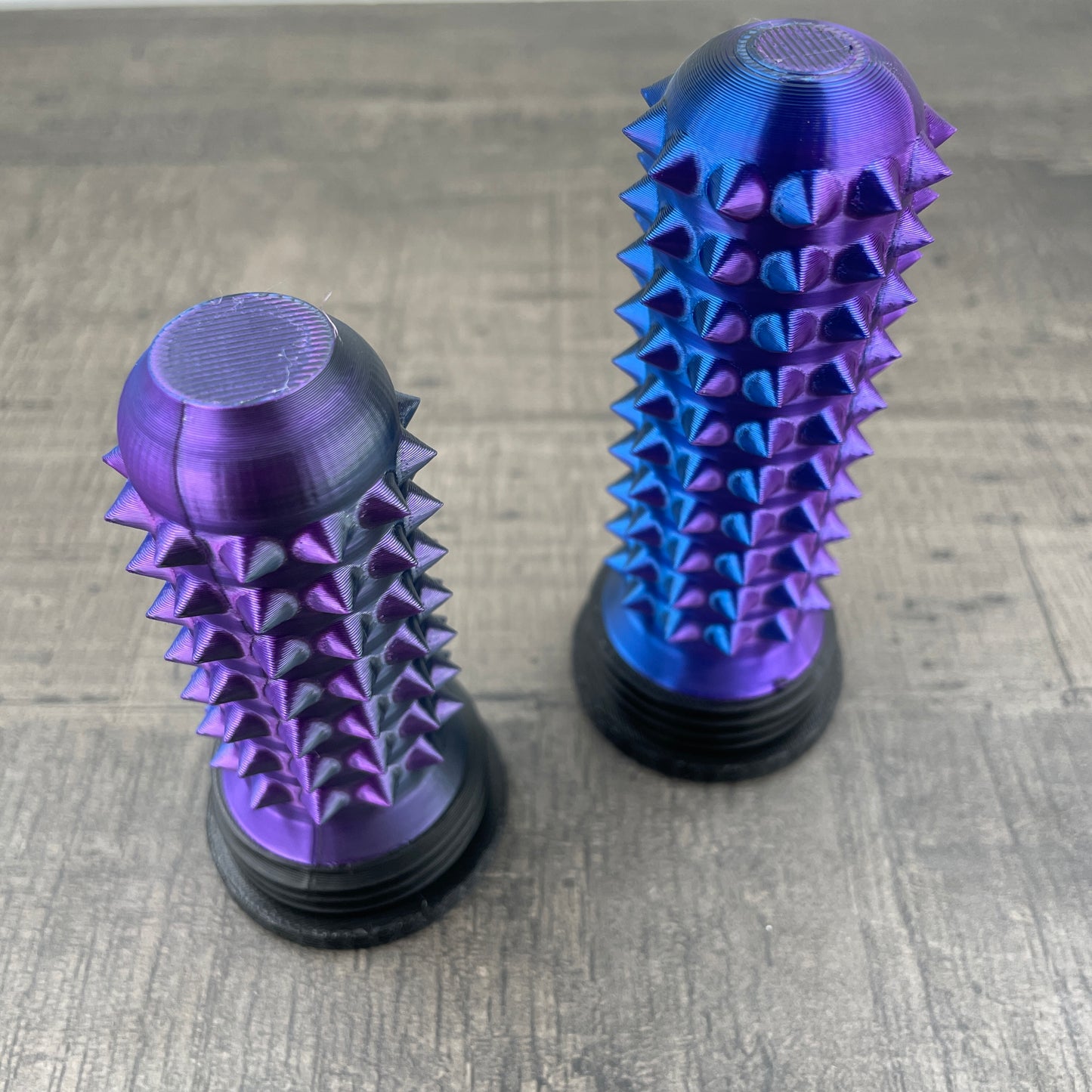 Spiked stimming knijpding