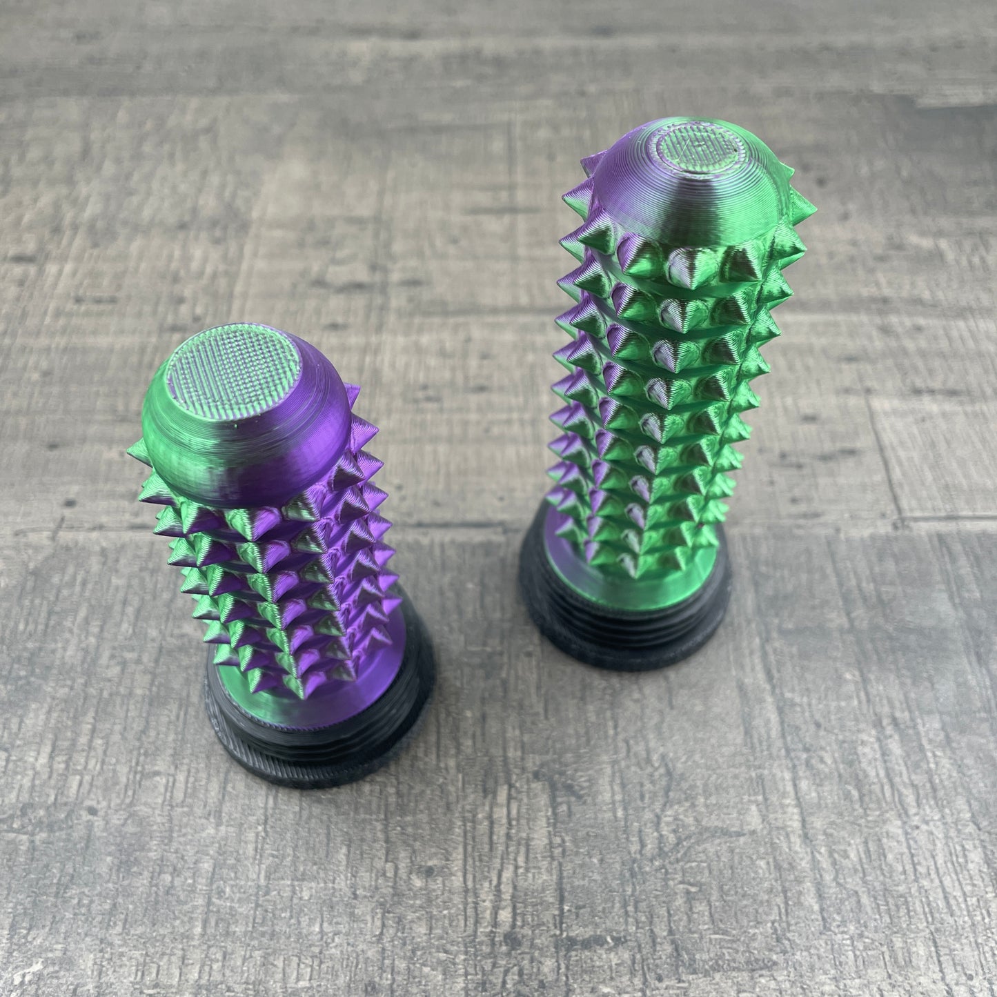 Spiked stimming knijpding