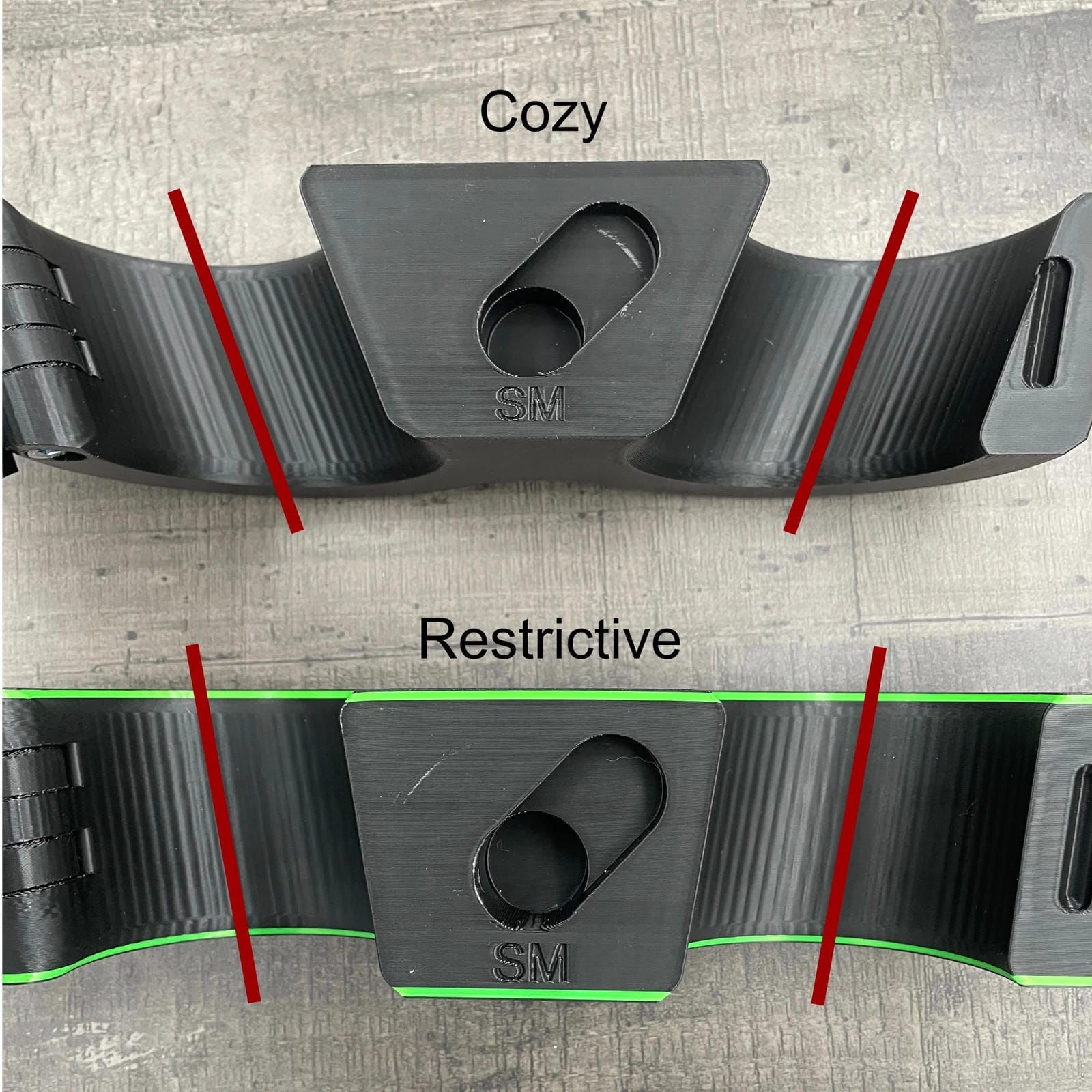 Detailfoto van polsboeien met slot voor BDSM met verschillende uitvoeringen